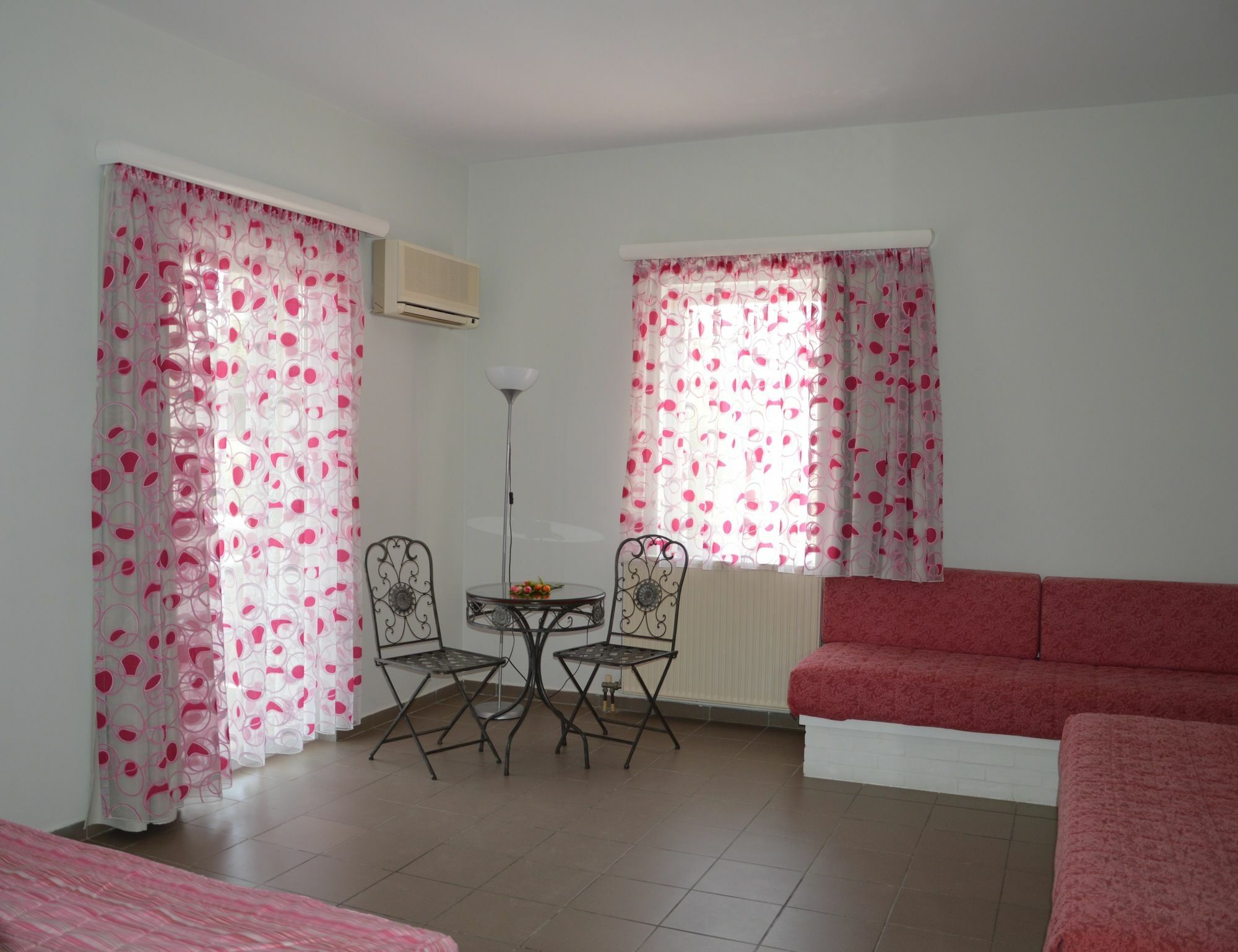 Diamond Aparthotel 3*