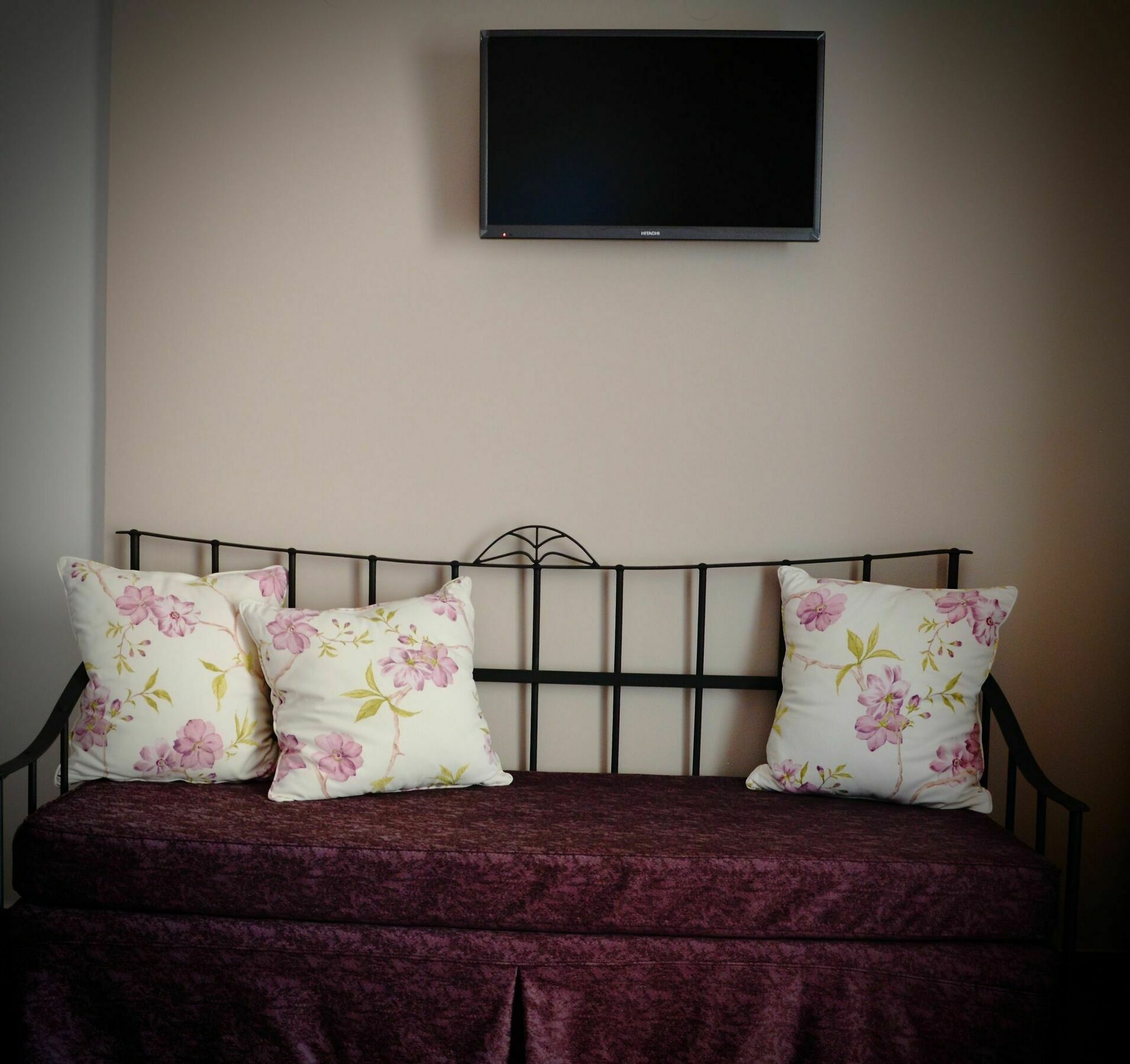Diamond Aparthotel